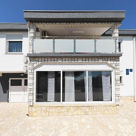 Apartmani Nella Vir Ngoại thất bức ảnh